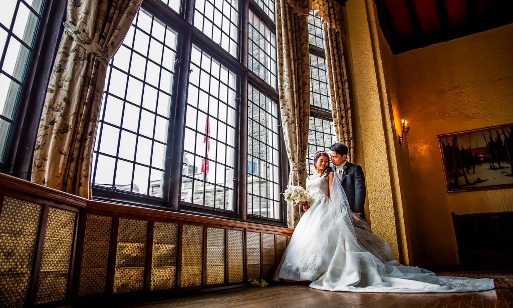 Wedding-photography-Toronto-photographers-amourwedding.ca-CasaLoma-1